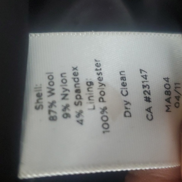 Talbots Signiture wear petites black Taylord blouse 4P - Picture 5 of 5